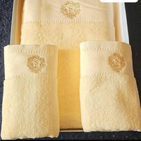 set of 3 white towels
