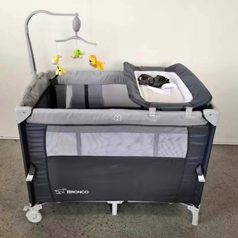 Lit pliable avec Table à Langer - BRONCO