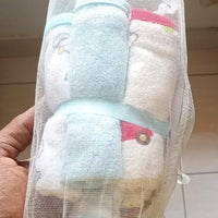Essuie bouche bébé

