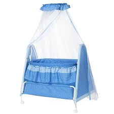 Bassinet with large mosquito net
